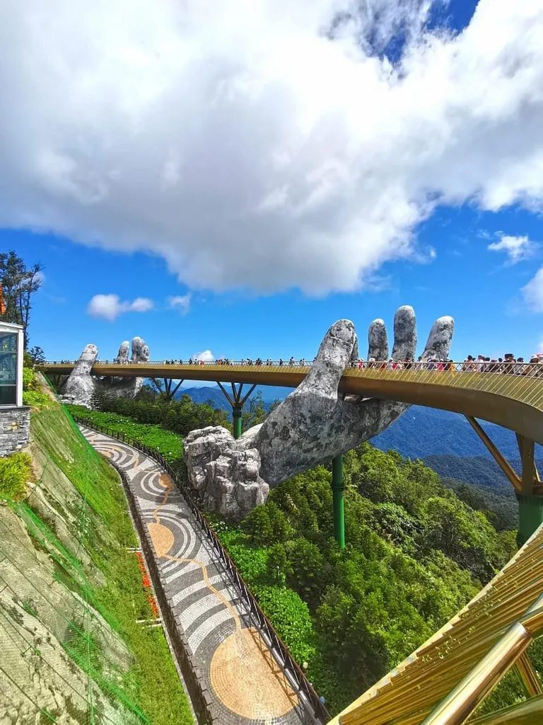 Da Nang Golden Bridge Getaway — photo 3